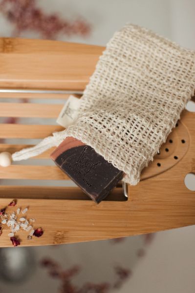 POCHETTE EXFOLIANTE EN FIBRE VÉGÉTALE DURABLE